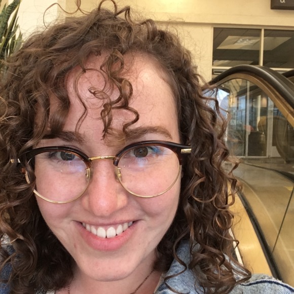 Meet your Posher, Skye - Picture 1 of 1